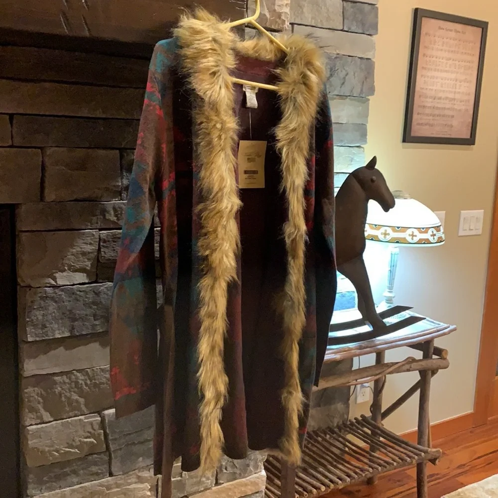 Tasha Polizzi Berlin Blanket Cardigan - Picture 5 of 15